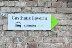 zu deiner Ferien-Unterkunft in Donat